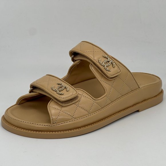 CHANEL 24P 2024 Quilted Leather CC Logo Flat Slide Dad Sandals Shoes Beige - Picture 1 of 16